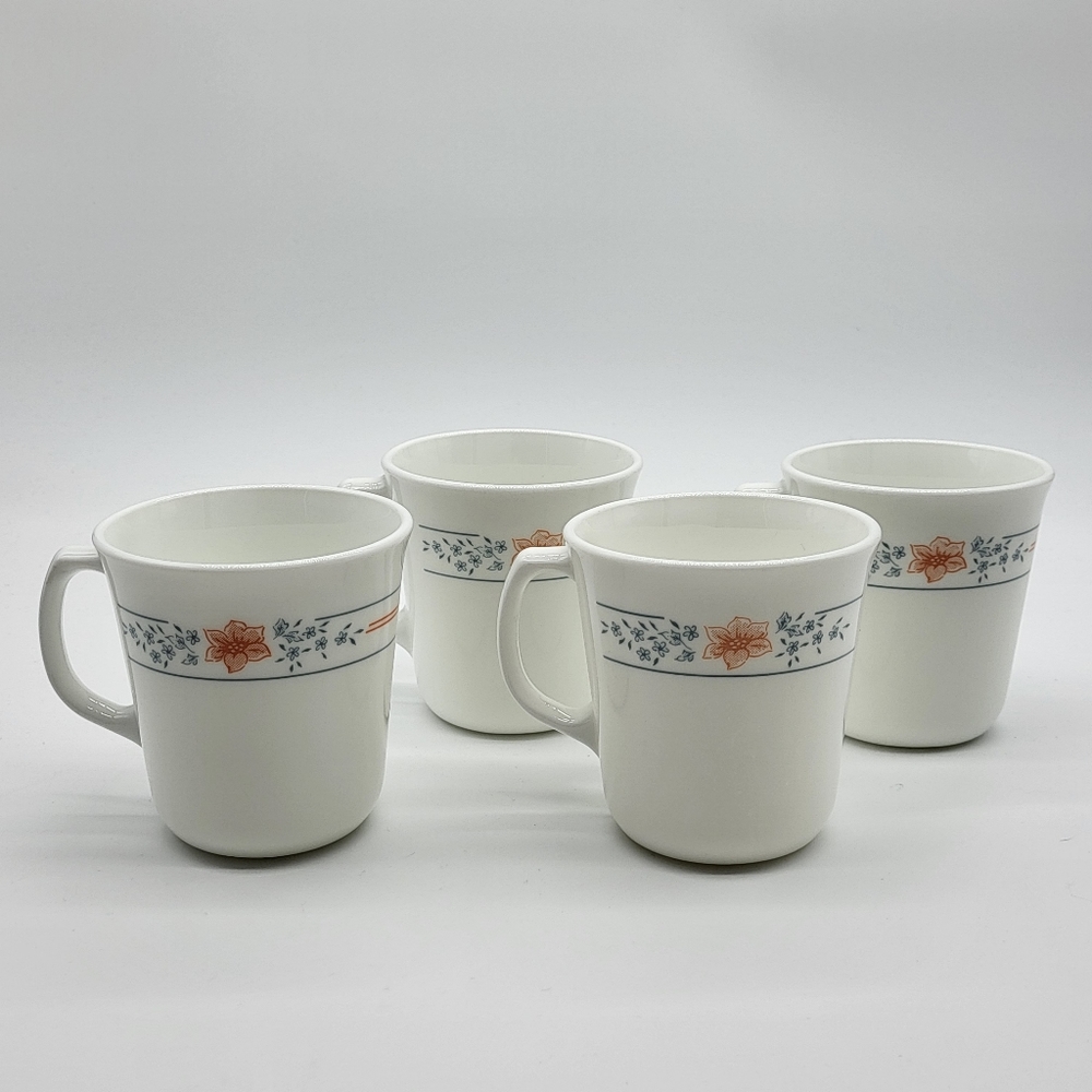 Vintage Corning Apricot groove pattern set of 4 white coffee/tea mug